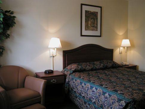 Intown Suites Extended Stay Select Atlanta Ga - 모로우 객실 사진
